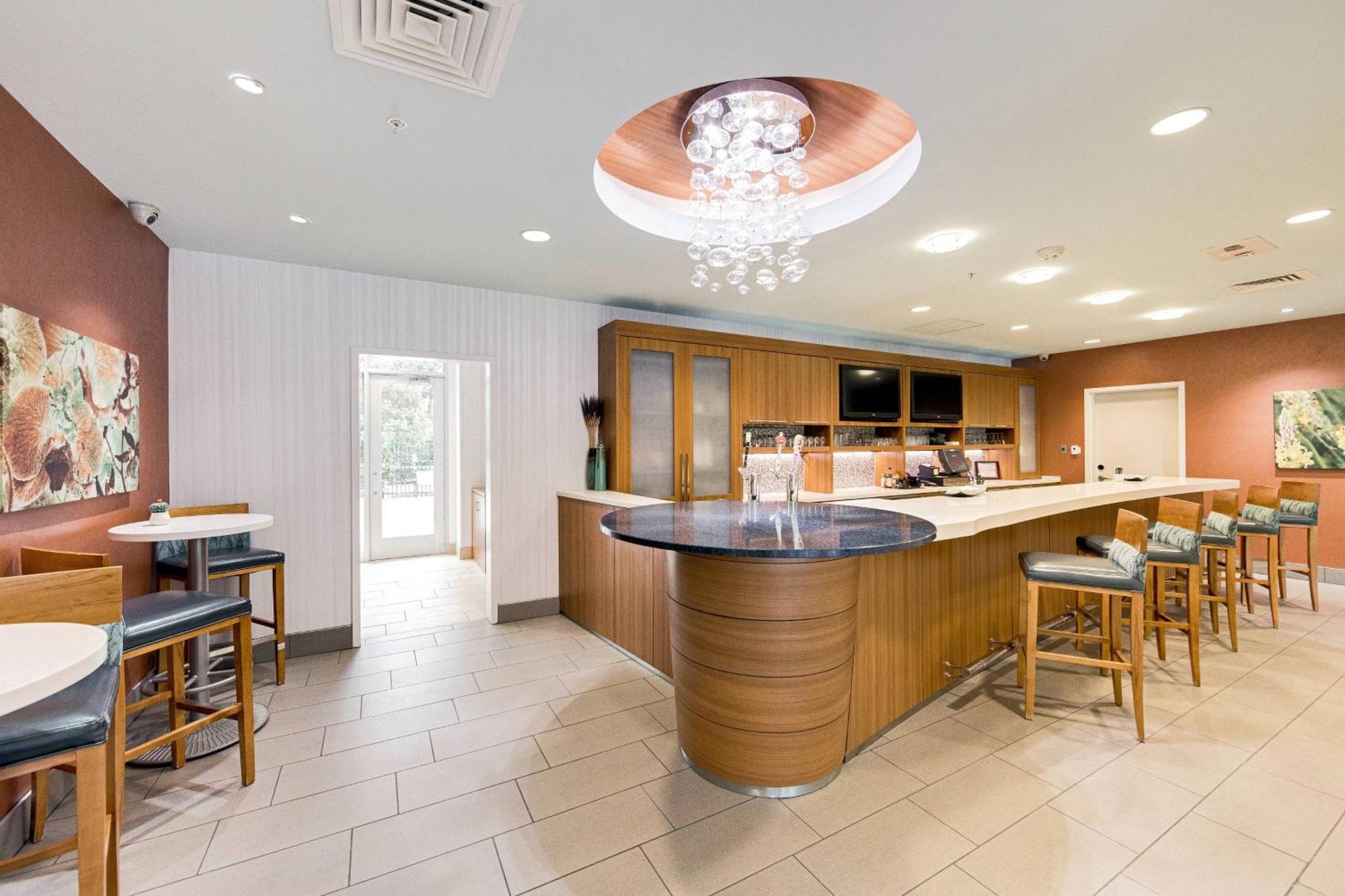 Springhill By Marriott Houston Hotel 3*